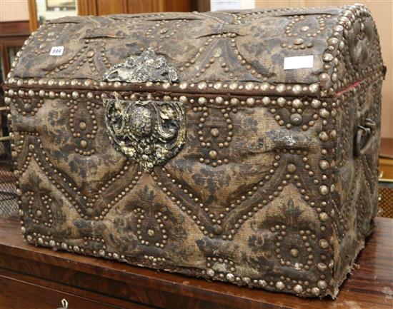 A dome top trunk W.78cm